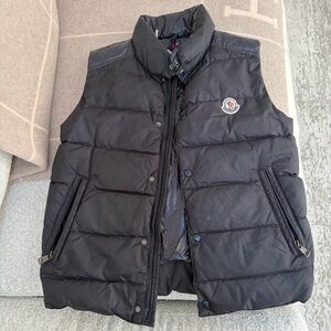 Moncler Boys Navy Down Puffer Vest Size 12